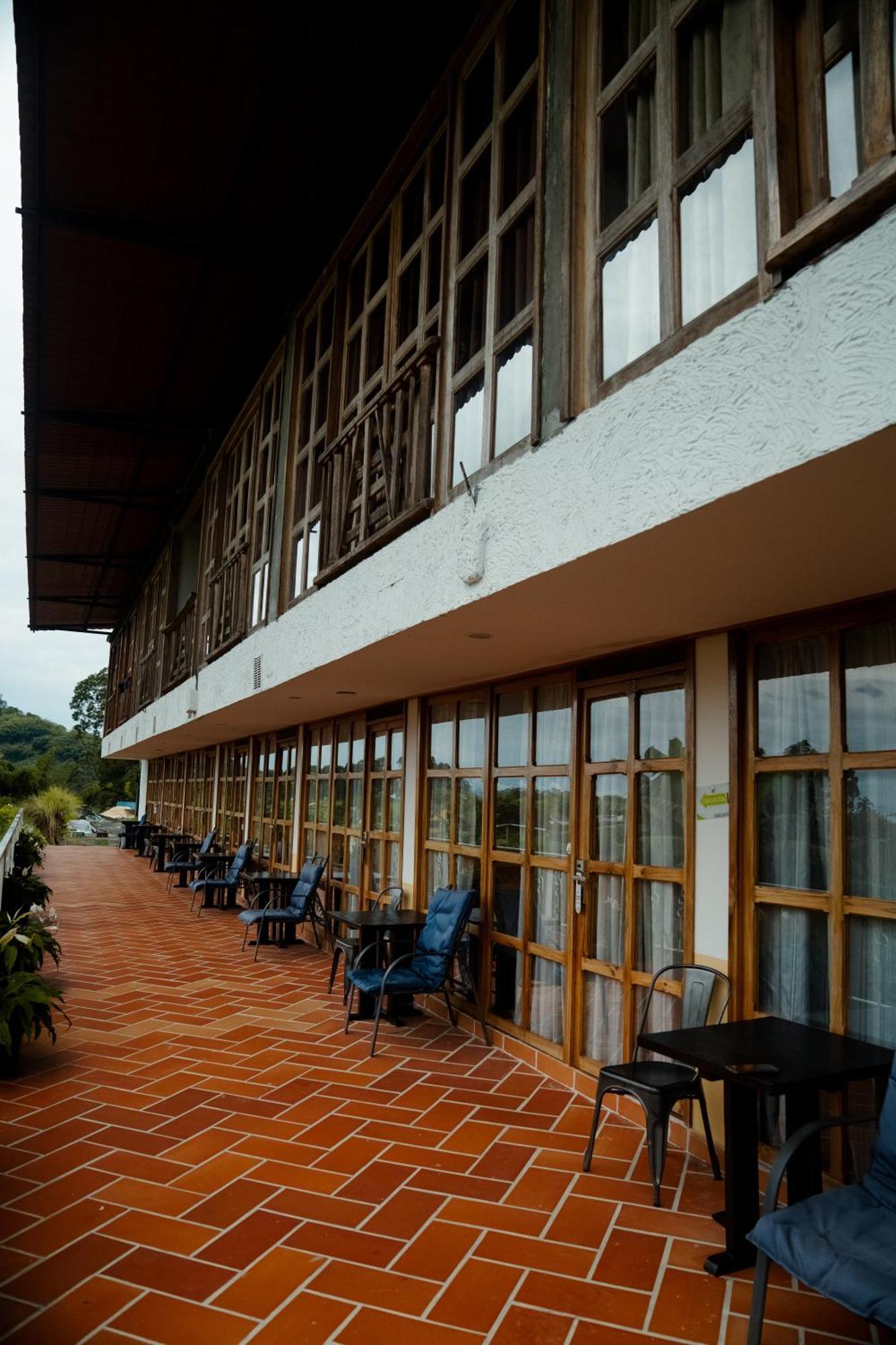 Finca Hotel Yerbabuena Combia Baja Exterior photo